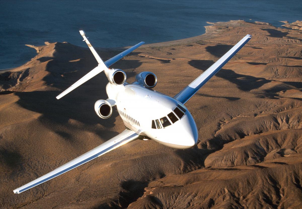 Falcon 900 cabin for San Francisco charter