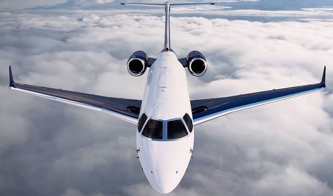 Embraer Legacy 450 cabin for San Francisco charter